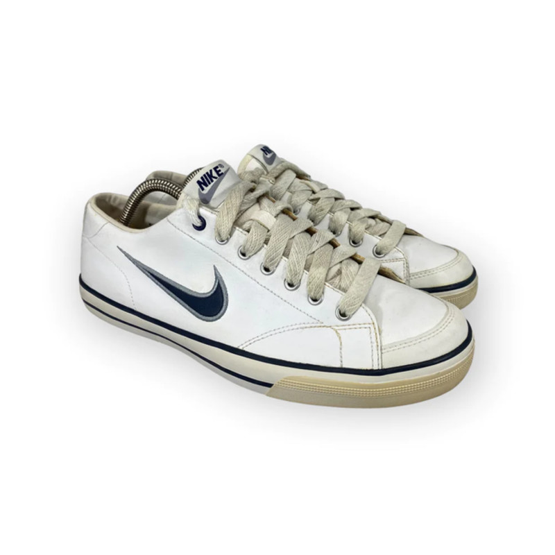 Nike discount capri canvas