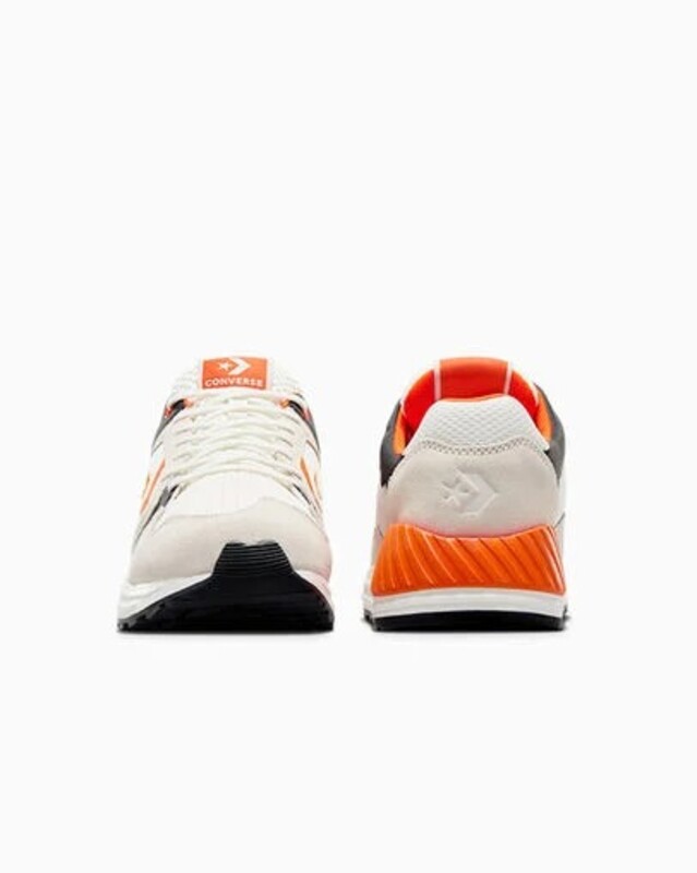 Converse Wave Trainer "Vintage White/Orange" | A12835C