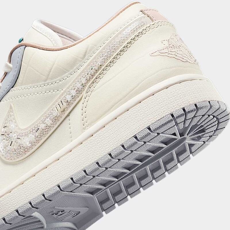 Air Jordan 1 Low "Sail/Soft Pearl" | IH7323-100