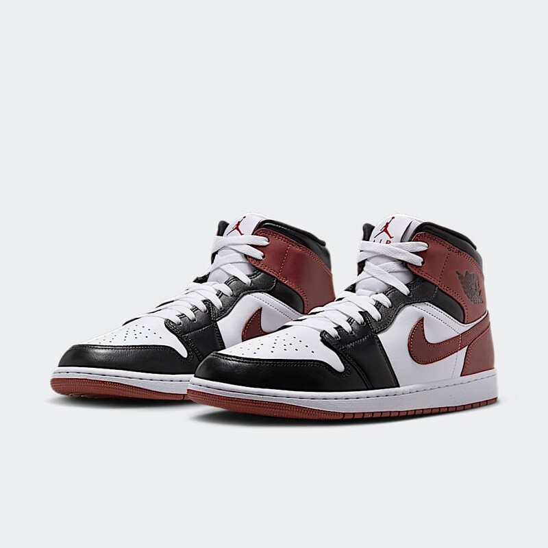 Air Jordan 1 Mid SE "Dark Pony" | HF3216-102