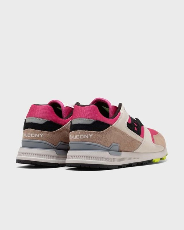 Saucony Courageous "Black/Pink/Brown" | S70847-5