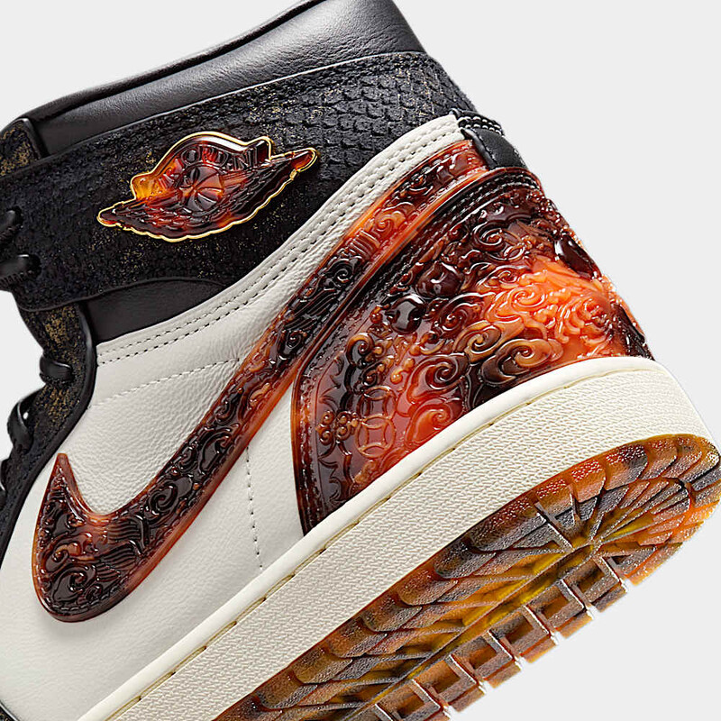 Air Jordan 1 High OG "Year of the Snake" | IB3165-091