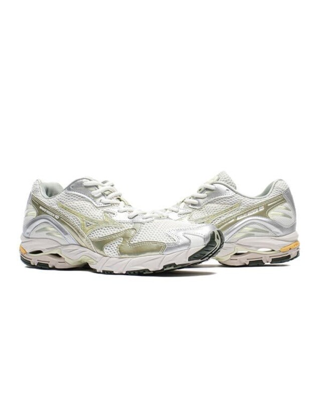 Mizuno Wave Rider "White Jade" | D1GA243106