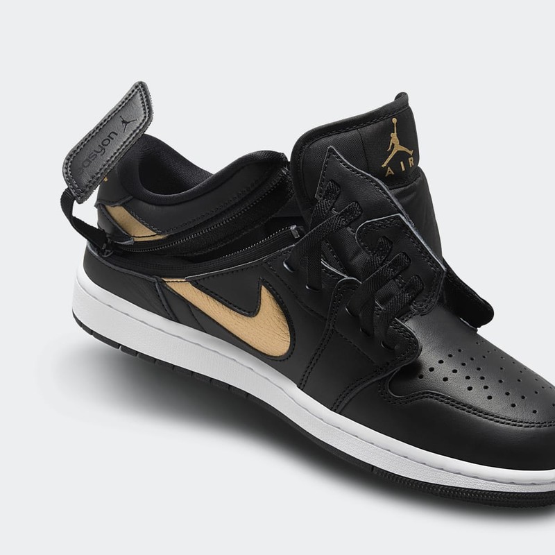 Air Jordan 1 Low FlyEase "Black/Metallic Gold" | DM1206-071