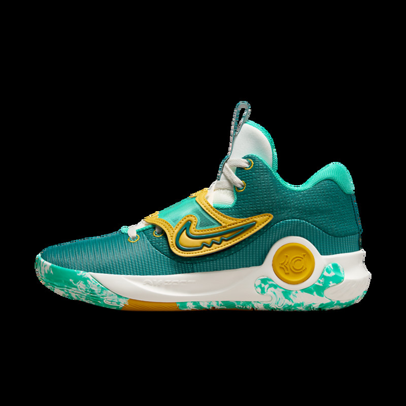 Kyrie deals 5 plankton
