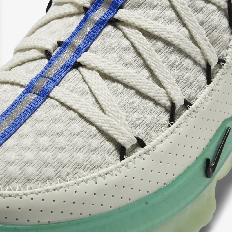 Nike Lebron 17 Low Glow In The Dark | CD5007-005