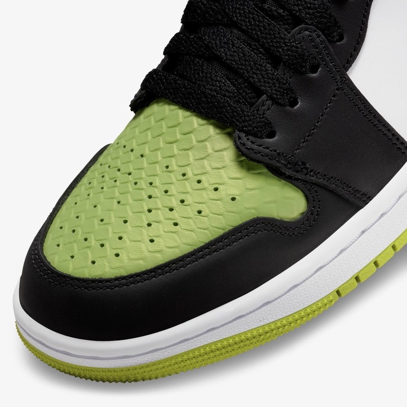 Air Jordan 1 Low Vivid Green Snakeskin | DX4446-301