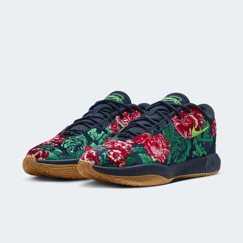 Nike LeBron 21 "Grandma's Couch" (Navy) | FV7276-400