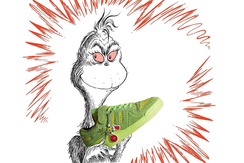 Giftgrünes, zotteliges Wildleder ziert den The Grinch x adidas Forum Low