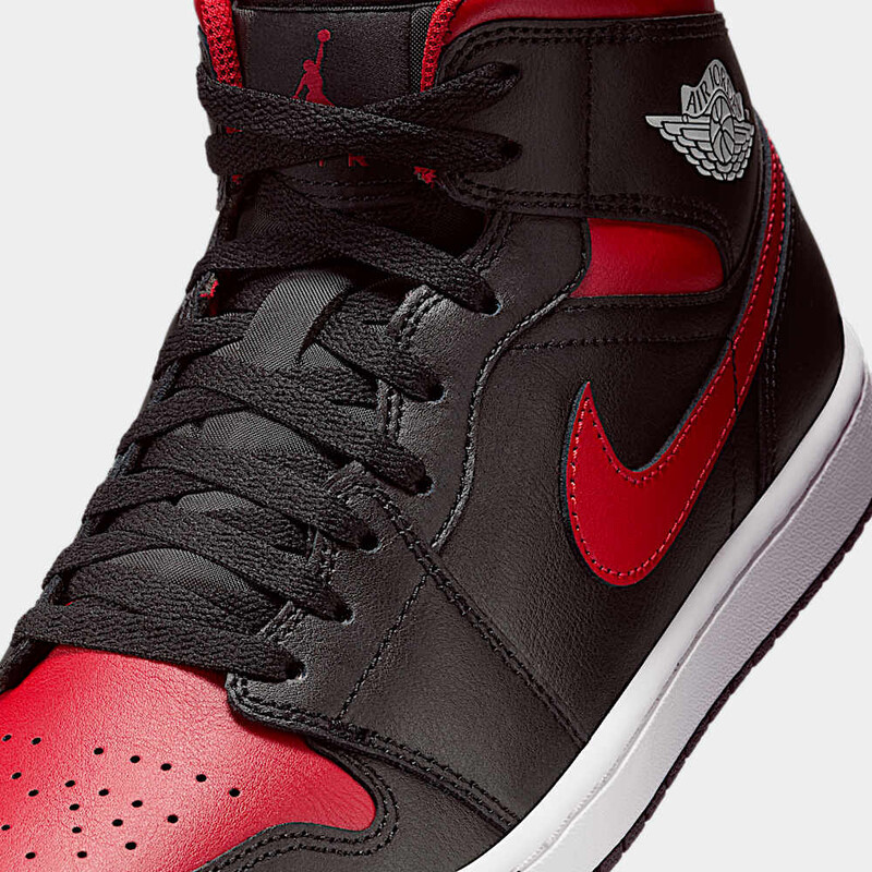 Air Jordan 1 Mid "Bred" | DQ8426-067