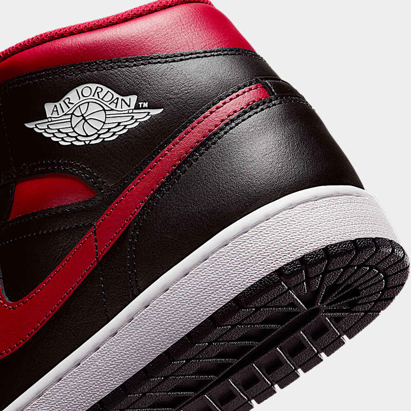 Air Jordan 1 Mid "Bred" | DQ8426-067