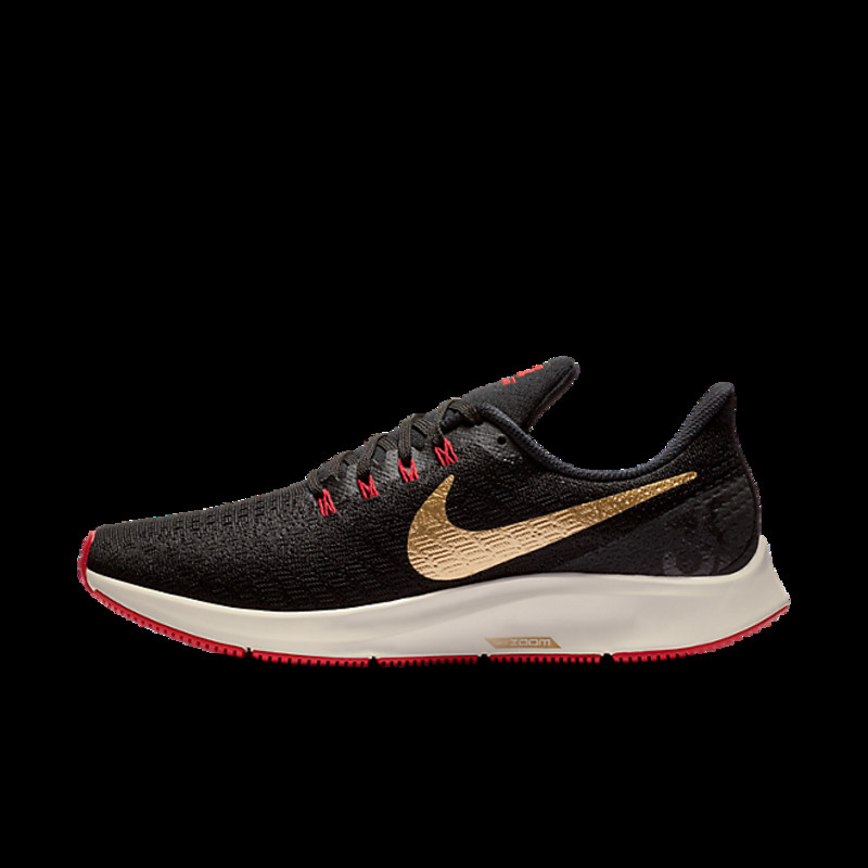 Nike pegasus 35 black cheap and gold