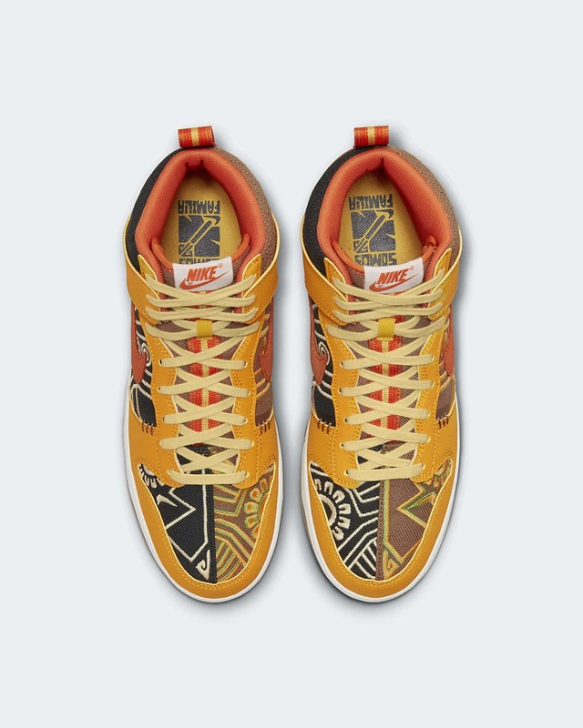Nike Dunk High Somos Familia | DZ5354-045