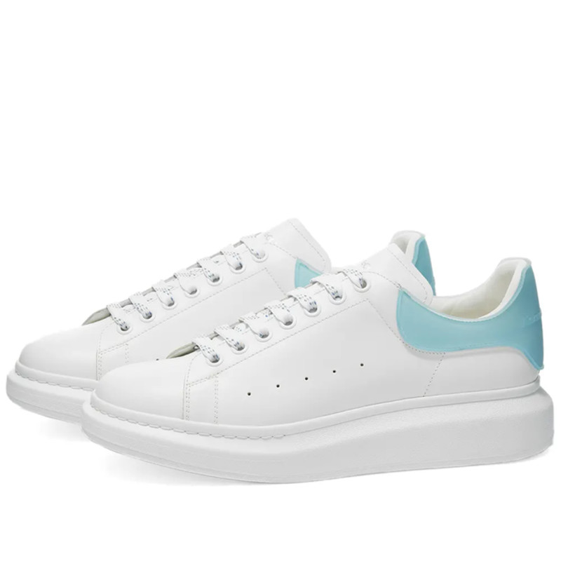 Alexander mcqueen store sneakers outlet online