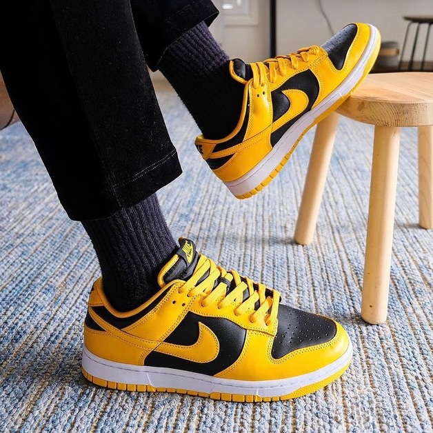 Nike bringt die „Goldenrod“ Farbgebung auf dem Nike Dunk Low zurück