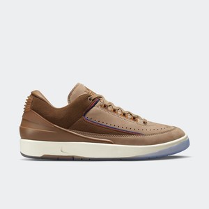 Two 18 x Air Jordan 2 Low | DV7129-222