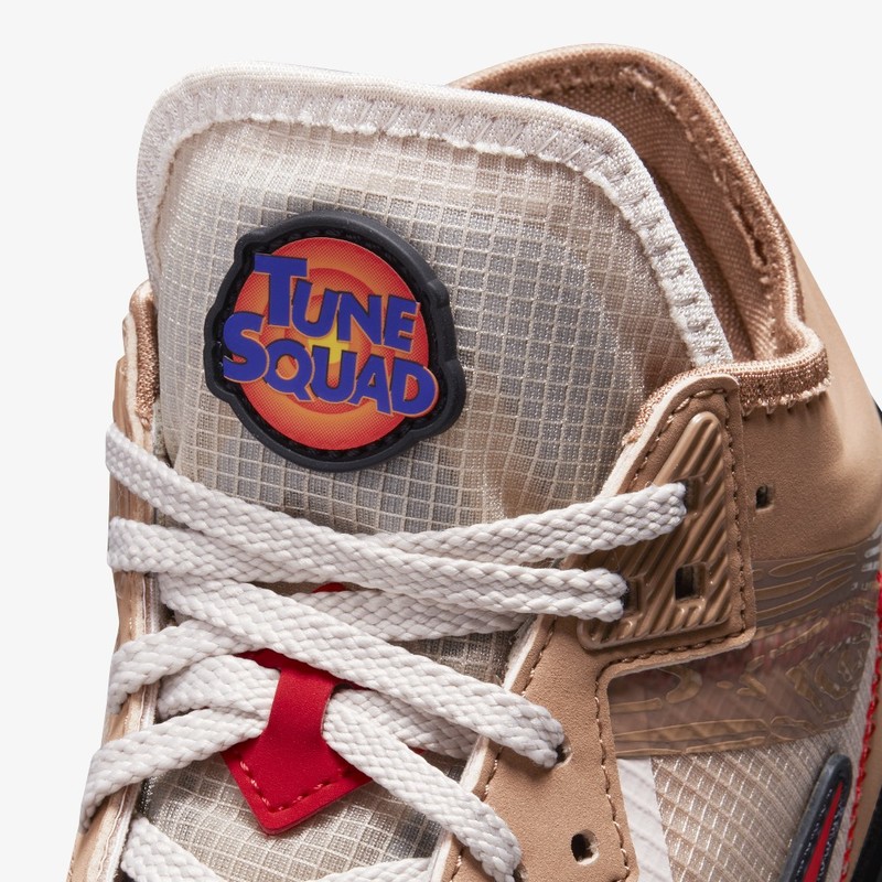 Space Jam x Nike Lebron 18 Low Wile E. x Roadrunner | CV7562-401