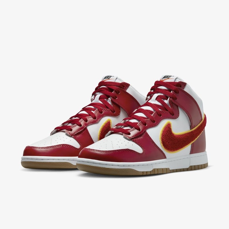 Nike Dunk High Chenille Swoosh Red | DR8805-101