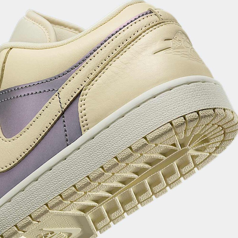 Air Jordan 1 Low "Muslin/Royal Tint" | IH4110-104