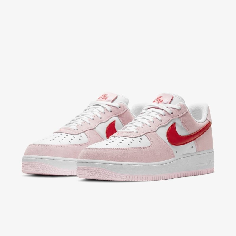 Air force valentines day. Nike Air Force Valentines Day 2021. Nike Air Force 1 07 QS Valentine's Day. Nike Air Force Valentines Day 2020. Nike Dunk Valentine.