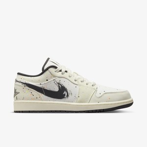 Air Jordan 1 Low SE Brushstroke | DM3528-100