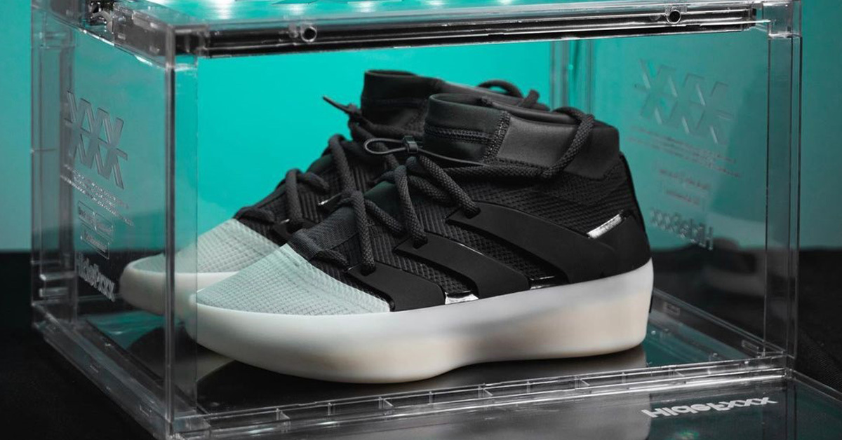 Die besten Bilder des Fear of God Athletics x adidas Basketball The Two