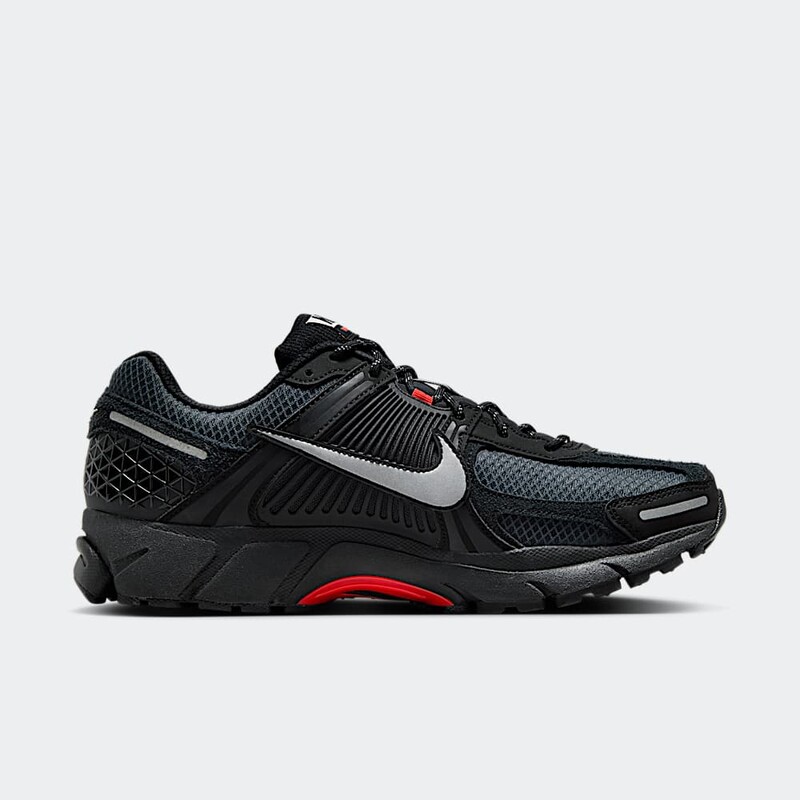 Nike Zoom Vomero 5 "Bred" | HV2527-002