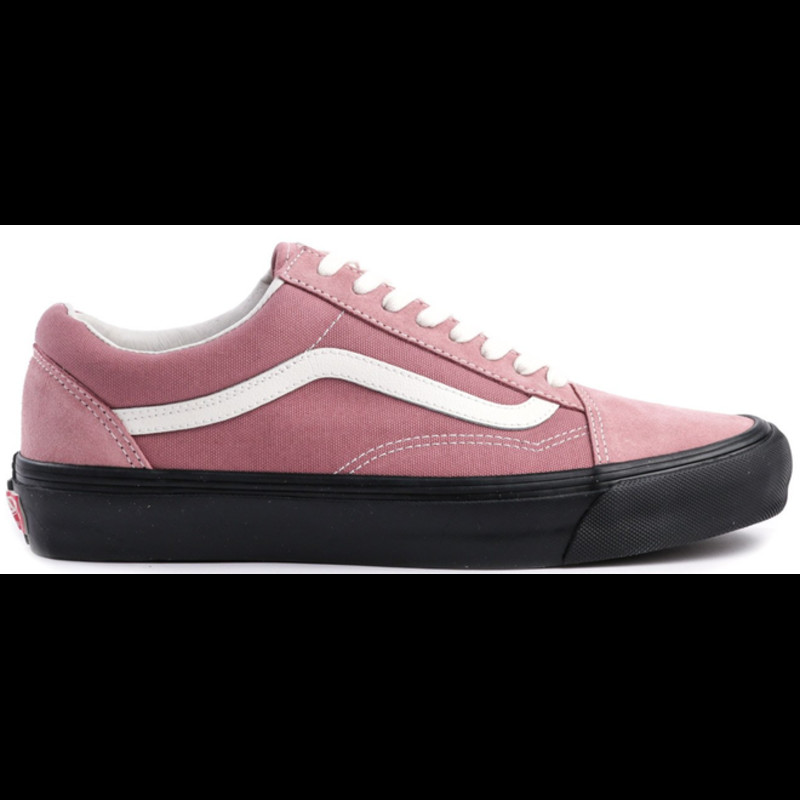 Vans old skool shop pink and black