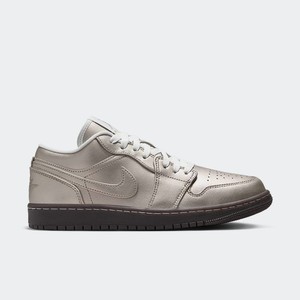Air Jordan 1 Low SE "Metallic Zinc" | HQ3529-099