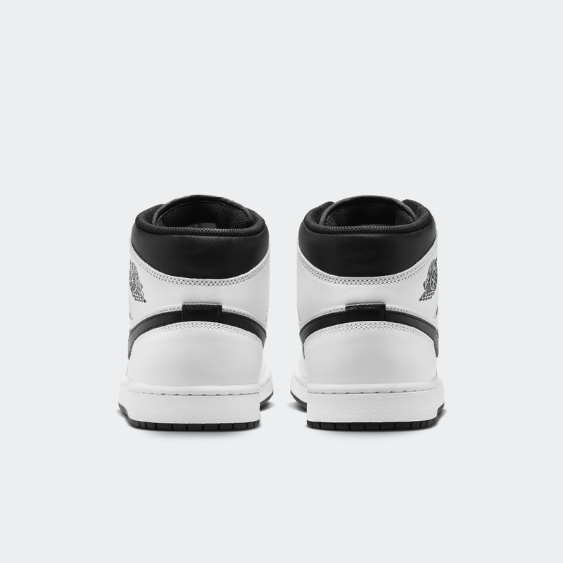 Air Jordan 1 Mid "White/Black" | DQ8426-132
