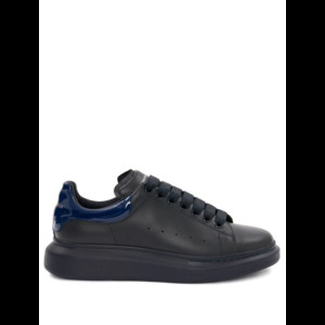 Alexander McQueen Oversized lace-up | 727390WICGV