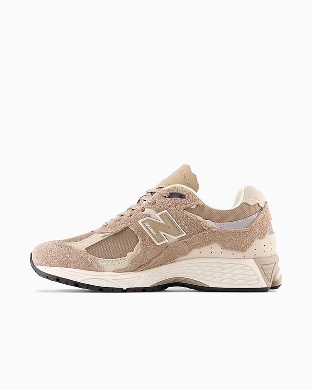 New Balance 2002New Balance Women's 500 Classic in Grey Synthetic | M2002RDL