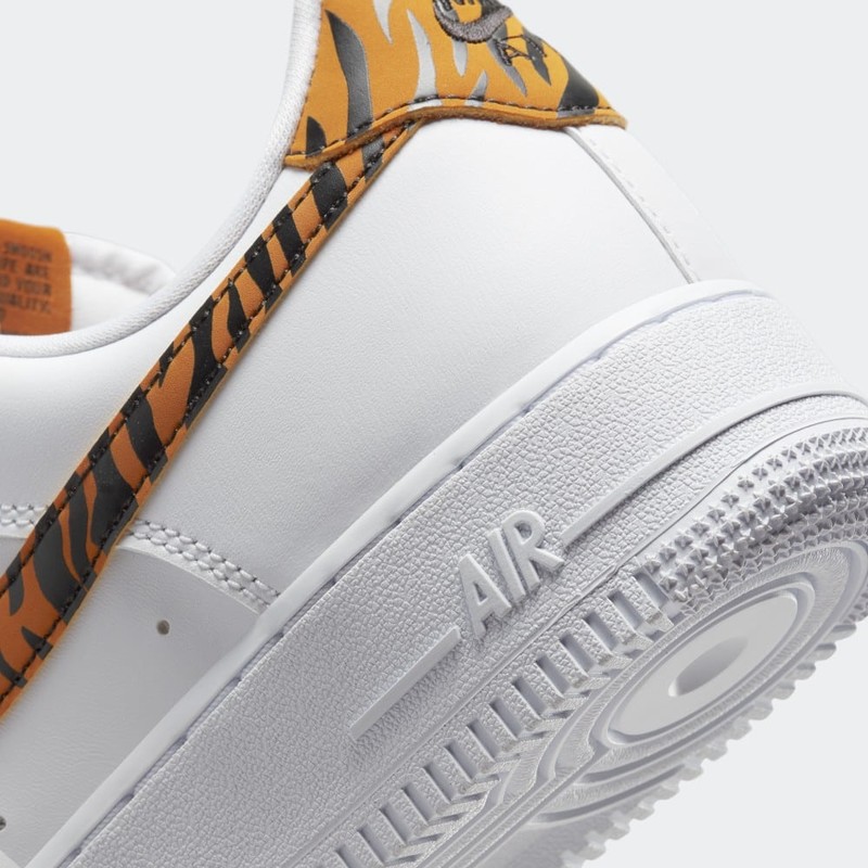 Nike Air Force 1 Tiger Stripes | DD8959-108