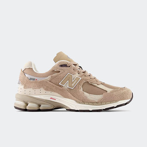 New Balance 2002R Protection Pack Driftwood | M2002RDL