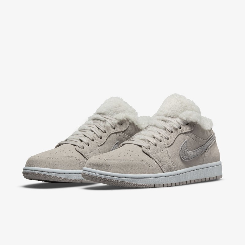 Air Jordan 1 Low Sherpa Fleece | DO0750-002