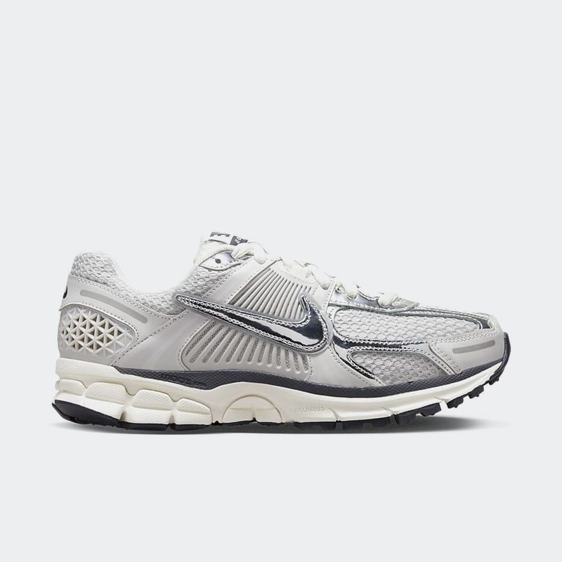 Nike Zoom Vomero 5 "Photon Dust" | FD0884-025