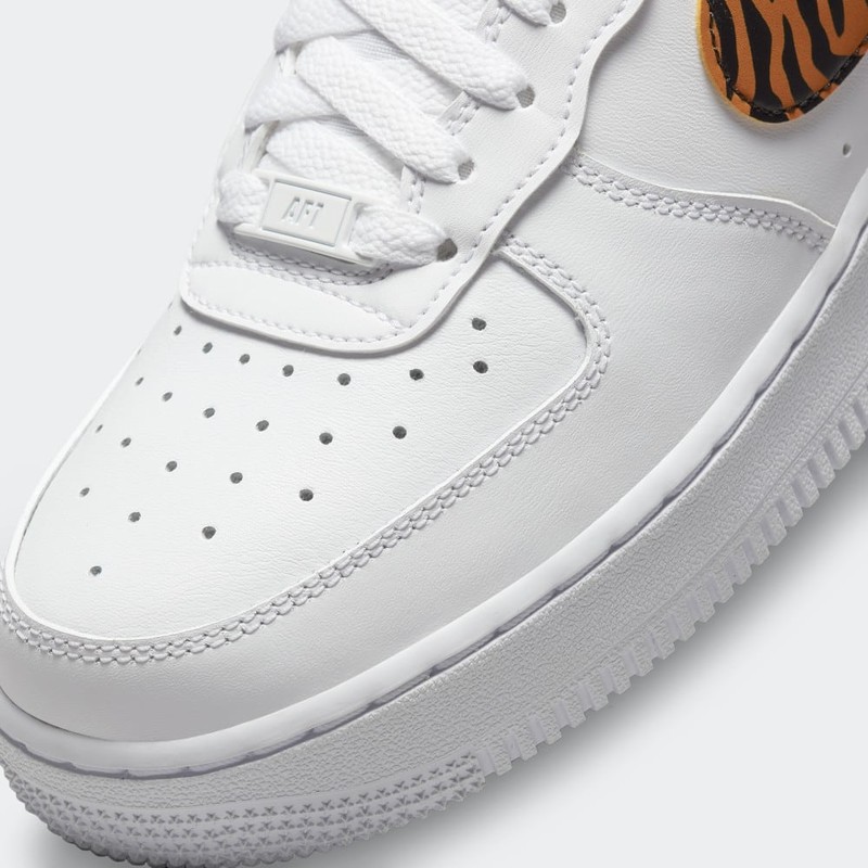 Nike Air Force 1 Tiger Stripes | DD8959-108