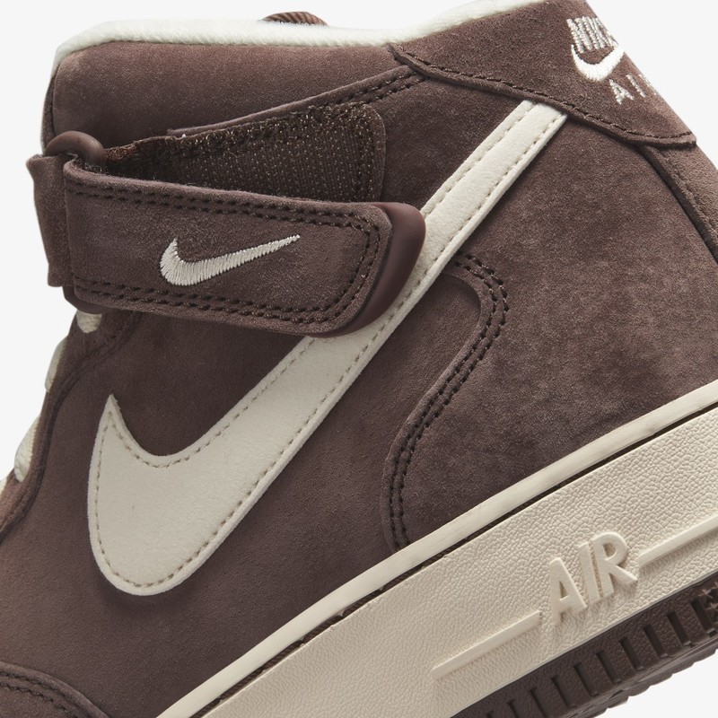 Nike Air Force 1 Mid QS Chocolate | DM0107-200