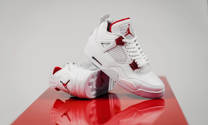 Air Jordan 4 Red Metallic | CT8527-112