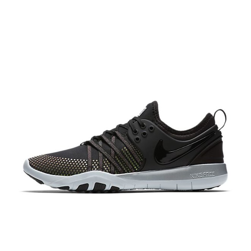 Nike free tr outlet 7 women's black