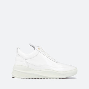 Low top clearance sky basic white