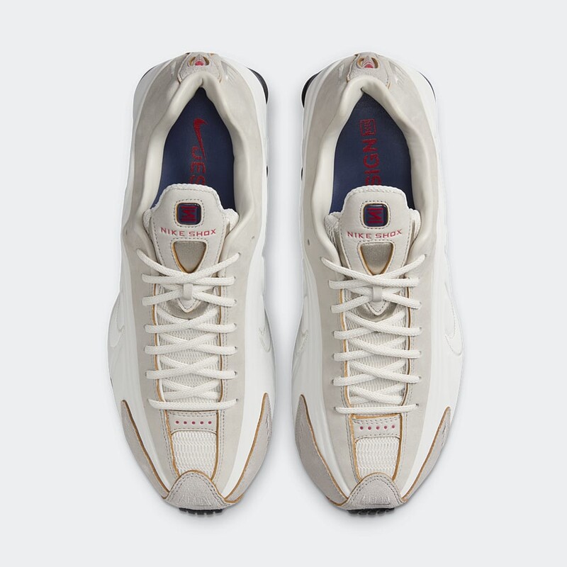 Nike Shox R4 "Phantom" | HQ3531-099