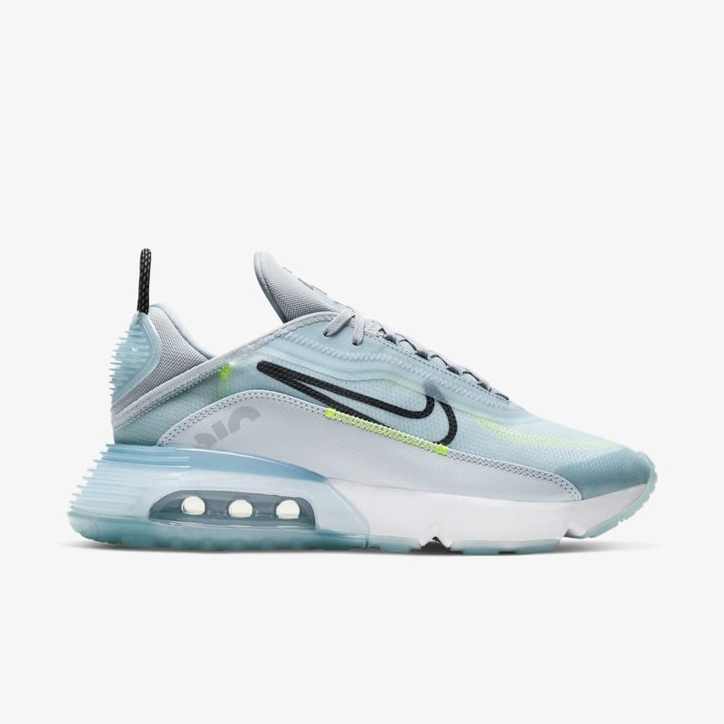 Nike Air Max 2090 Photon Dust | CT7695-400