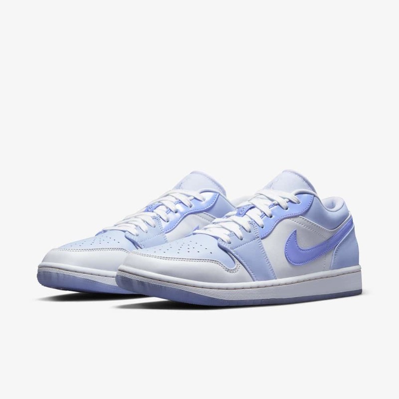 Air Jordan 1 Low SE Mighty Swooshers | DM5442-040