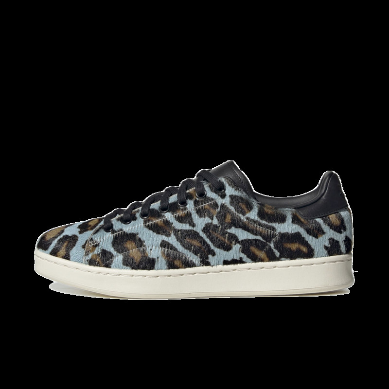 Adidas stan hotsell smith blue leopard