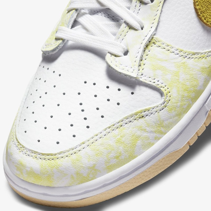 Nike Dunk Low Yellow Strike | DM9467-700