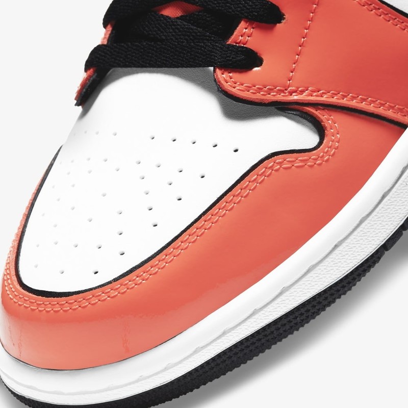 Air Jordan 1 Mid SE Turf Orange | DD6834-802