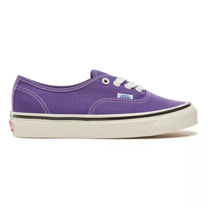 Authentic purple hot sale vans