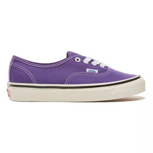 Bright best sale purple vans