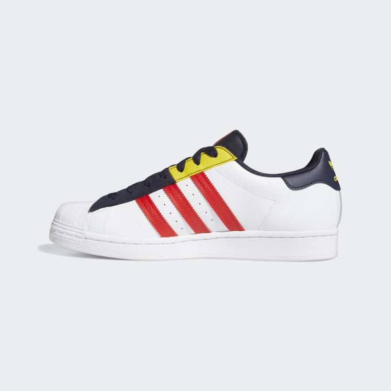 adidas Superstar Layered Trefoil | H05250